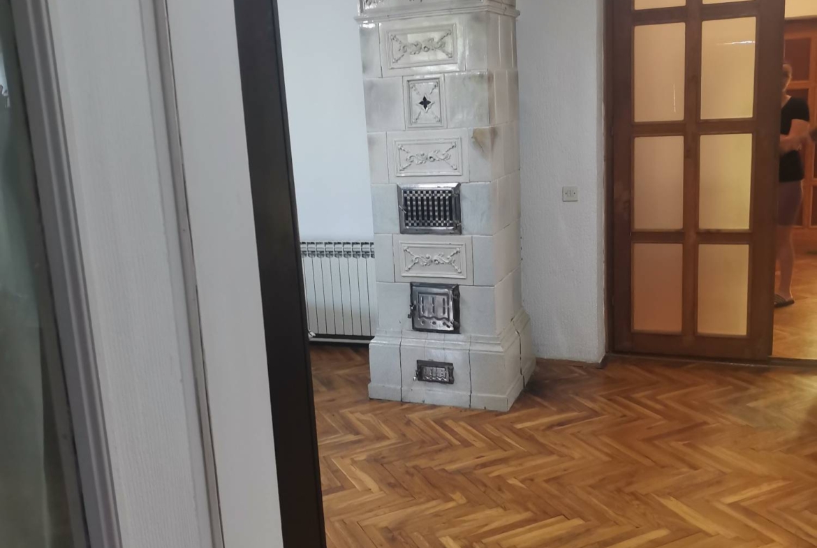 1170